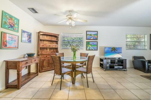 Secluded Pool Home In A Gated Community