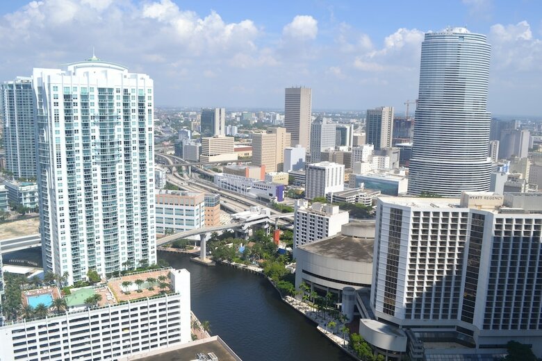 Apartamento Icon Residences