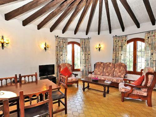 Holiday Home Balcon Al Mar 82-b