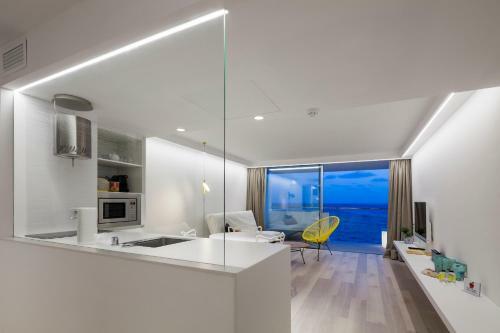Aparthotel Sud Ibiza Suites