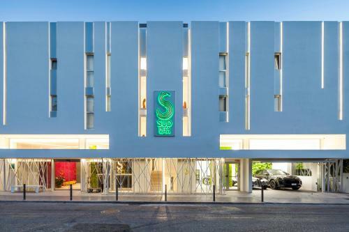 Aparthotel Sud Ibiza Suites
