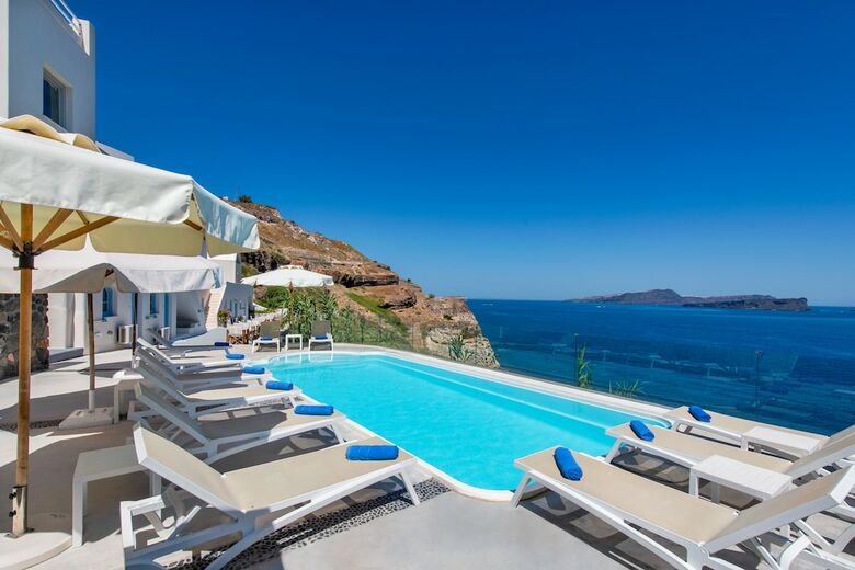 Hotel Kokkinos Villas