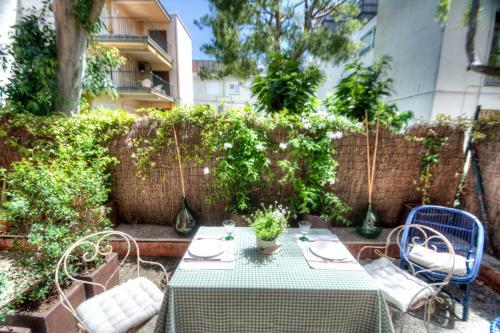 Can Cristina By Helloapartments