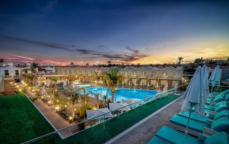 Hotel Livvo Los Calderones