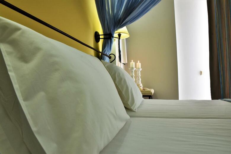 Golden Bay Hotel