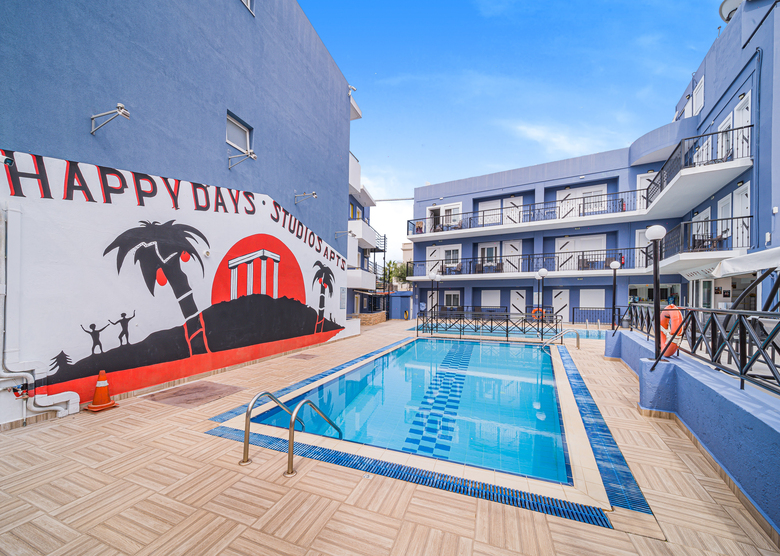 Hotel Studios Happy Days