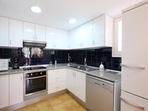 Apartment Platja De Roses.1
