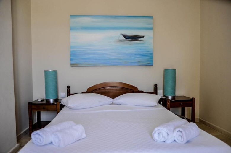 The Boathouse Hotel