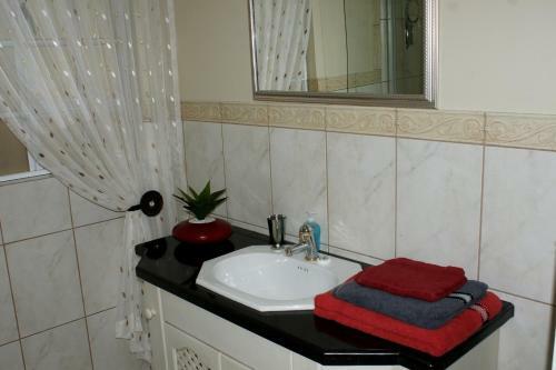 Bed & Breakfast Jolani Guest House