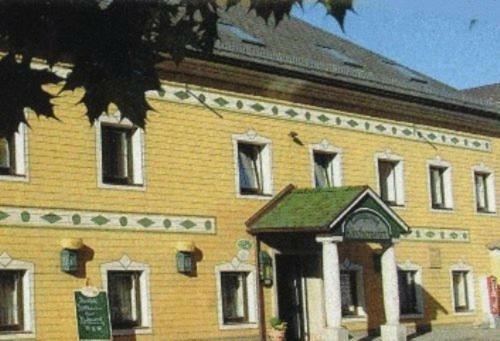 Posada Gasthof Zum Kirchenwirt