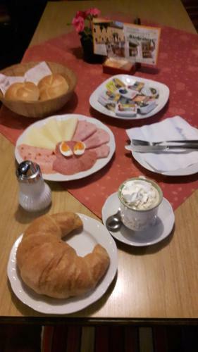 Posada Gasthof Zum Kirchenwirt