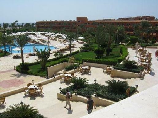 Hotel Amwaj Oyoun Resort & Spa
