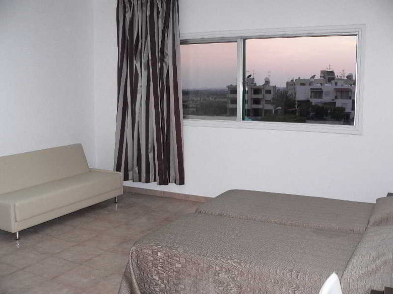 Hotel Apartments Costantiana Beach