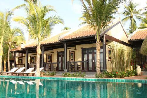 Hotel Lotus Village Resort