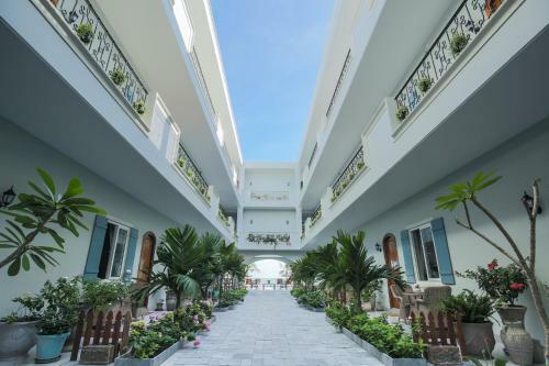 Hotel Serenity By The Sea