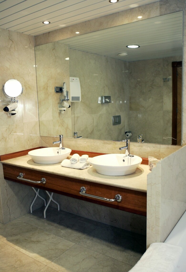 Hotel La Laguna Spa & Golf