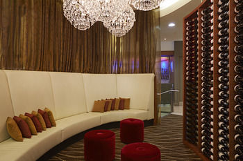 Hotel Novotel Cathedral Square