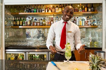 Hotel Cresta Grande Cape Town