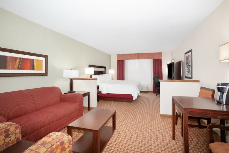Holiday Inn Express Hotel & Suites Gillette