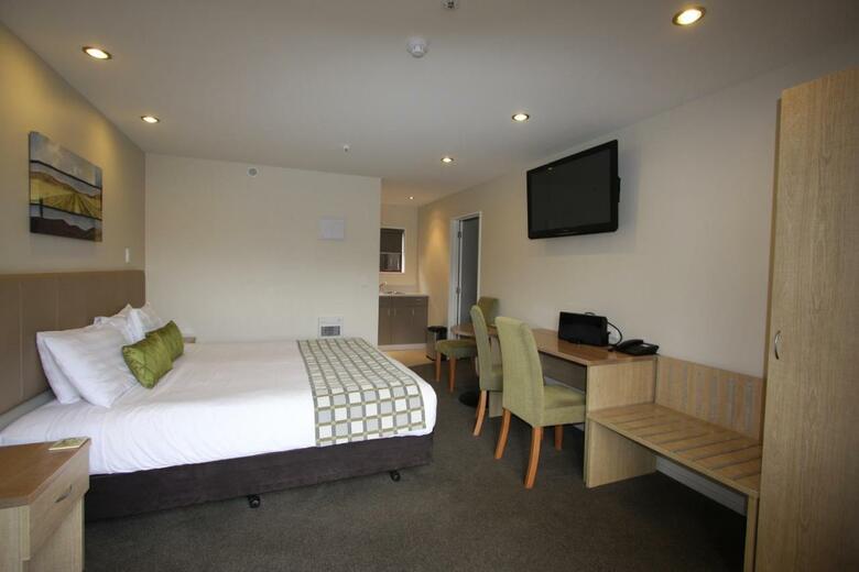 Hotel Best Western 555 On Bayview