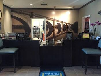Hotel Staybridge Suites Fargo