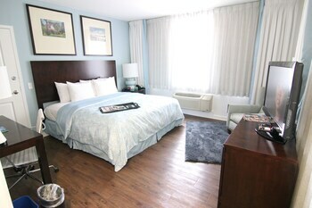 Hotel Indigo Fort Myers River District