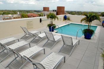Hotel Indigo Fort Myers River District