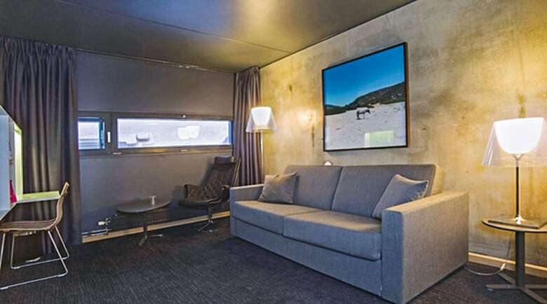 Comfort Hotel Runway