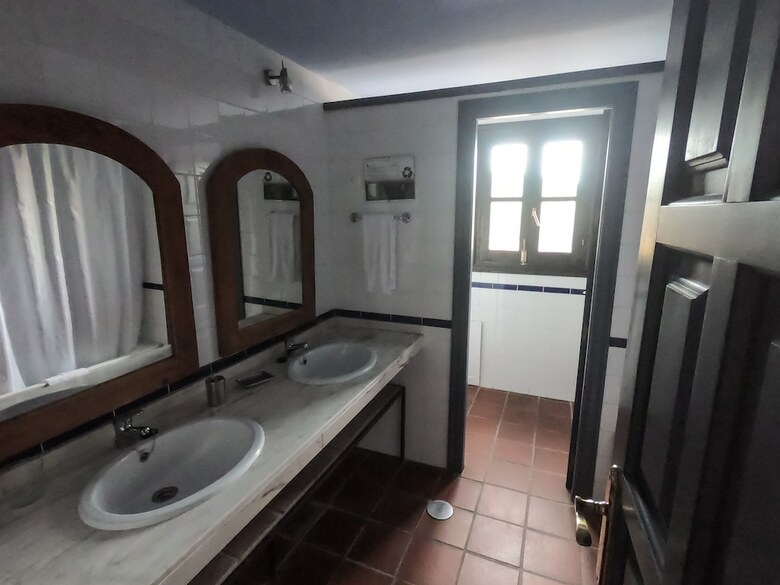 Hotel Cerro De Hijar