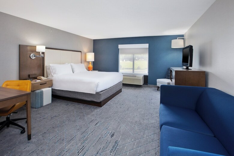 Holiday Inn Express Hotel & Suites Kent State University
