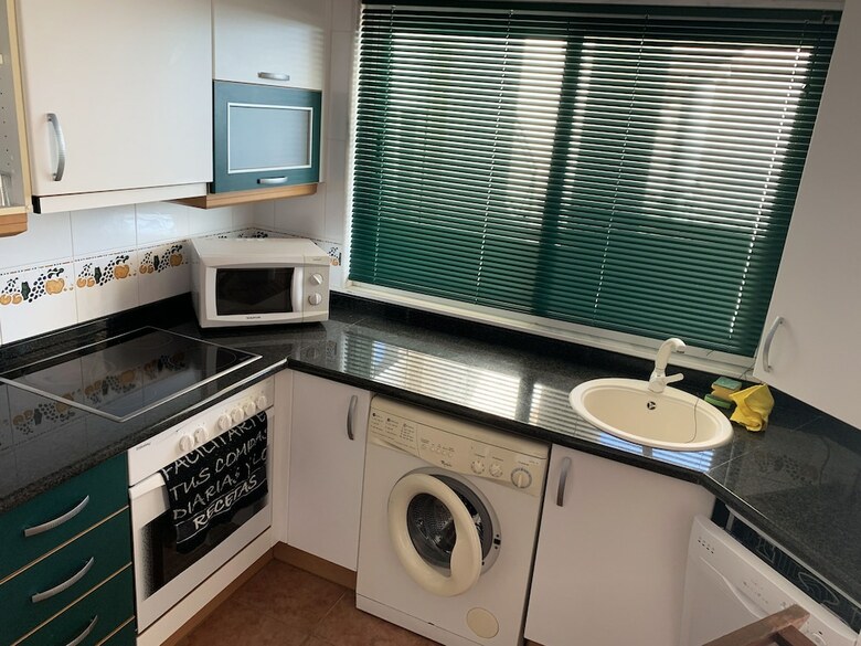 Apartamentos Argenta- Caleta 3000