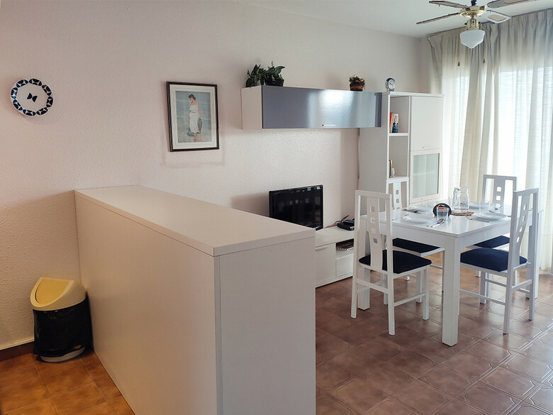 Apartamentos Pe�ismar I Y II 3000