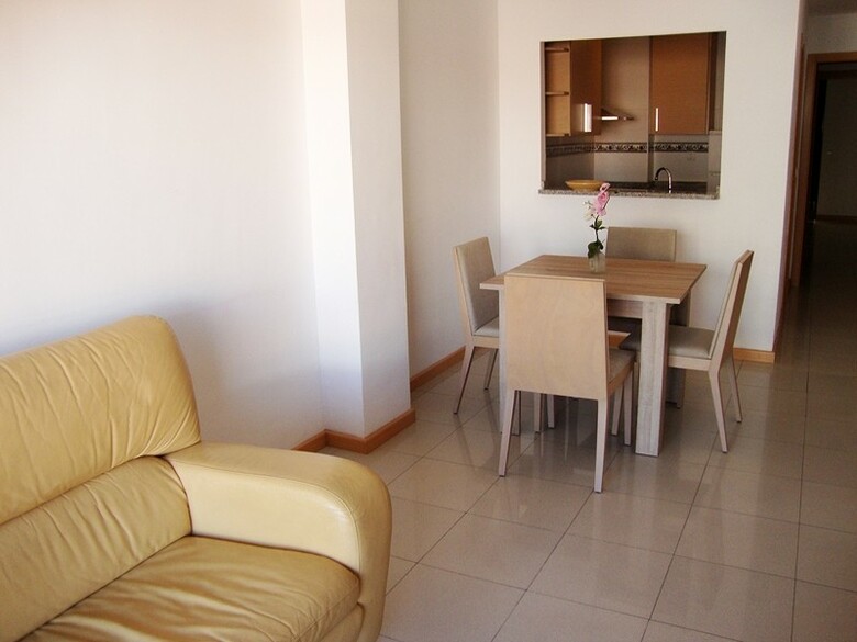 Apartamentos Benicarl� 3000