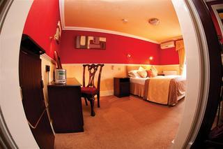 Best Western Rogerthorpe Manor Hotel