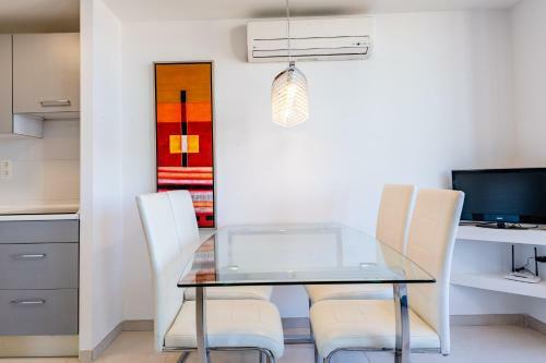 Alicante Skylights Apartments