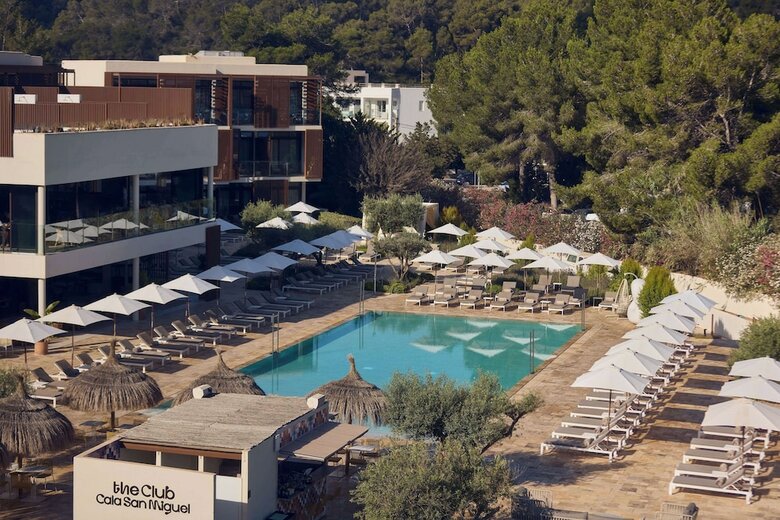 The Club Cala San Miguel Hotel Ibiza, Curio Collection By Hilton, Adults Only