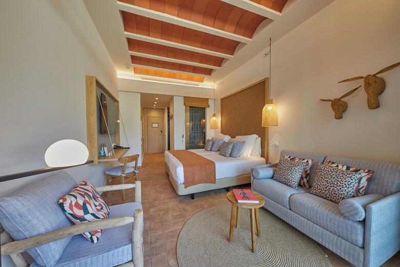 The Club Cala San Miguel Hotel Ibiza, Curio Collection By Hilton, Adults Only