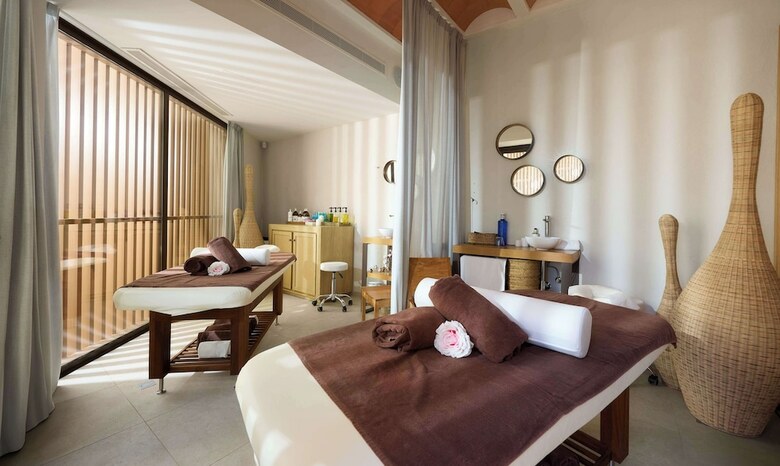The Club Cala San Miguel Hotel Ibiza, Curio Collection By Hilton, Adults Only