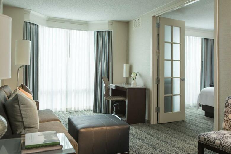 Hotel Chicago Marriott Suites Downers Grove