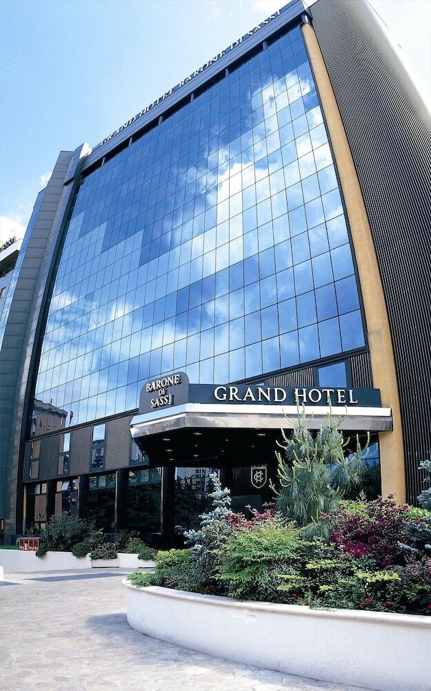 Hotel Grand Barone Di Sassj