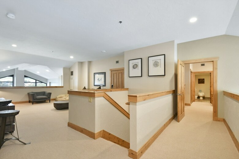 Hotel Grand Summit