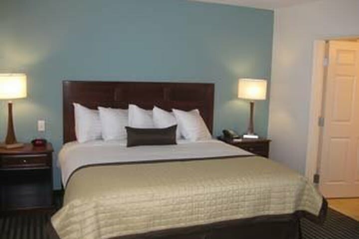 Hotel *baymont Inn & Suites* Duplicate