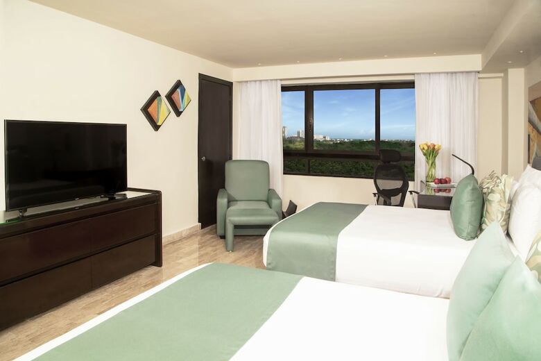 Hotel Smart Cancun By Oasis
