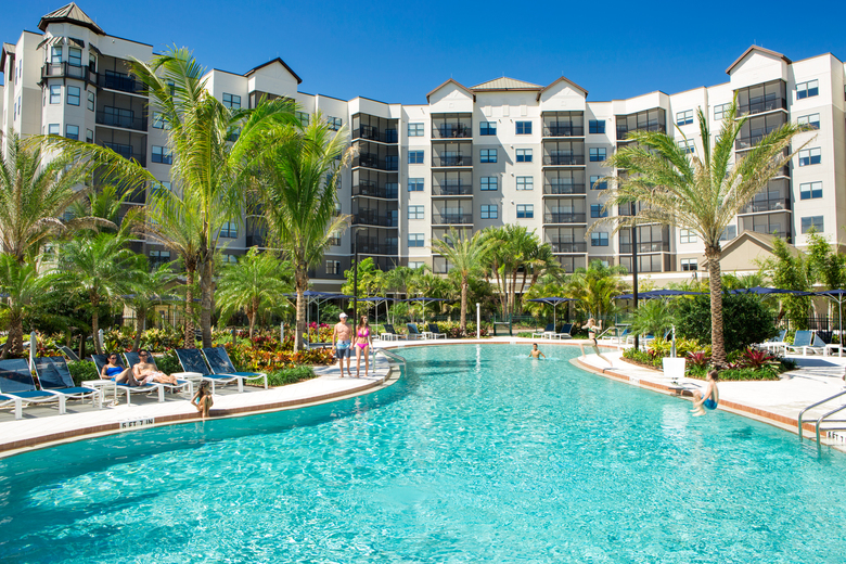 Hotel The Grove Resort & Spa