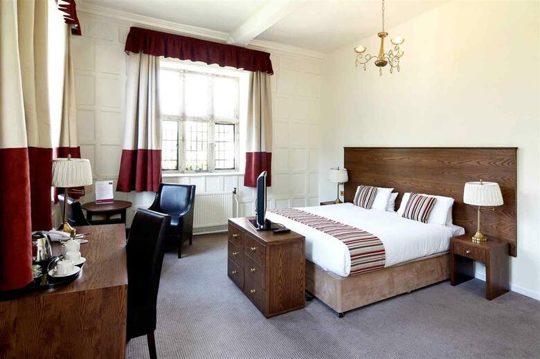Hotel Madeley Court