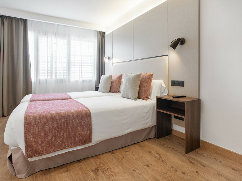 Pierre & Vacances Madrid Apartamentos Eurobuilding 2