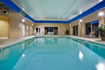 Hotel Holiday Inn