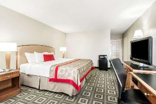 Hotel Ramada By Wyndham Xenia