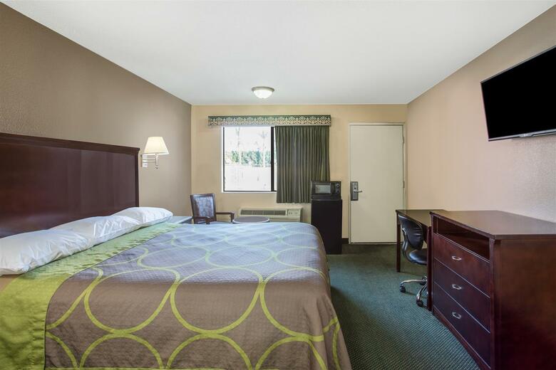 Hotel Super 8 By Wyndham Upland Ontario Ca