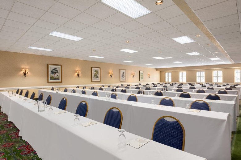 Hotel Doubletree By Hilton Charlesto